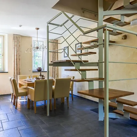 بيت للعطل Castle In Near River Ambleve, Cleaning Included *