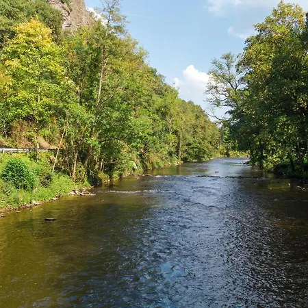 بيت للعطل Castle In Near River Ambleve, Cleaning Included *