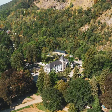 بيت للعطل Castle In Near River Ambleve, Cleaning Included *